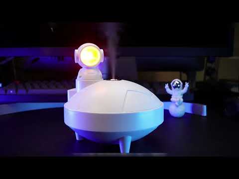 👨‍🚀🌇 Astronaut Sunset Lamp Humidifier | 360° Projection Light & Mist Diffuser ✨