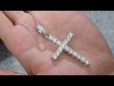 ✨ 925 Sterling Silver Luxury Moissanite Cross Pendant Necklace – Platinum-Plated Premium Design ✨