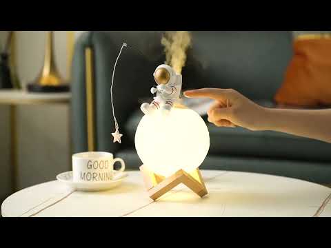 👨‍🚀🌌 Astronaut Figurine Humidifier | Nordic Resin Night Light Mist Decor ✨