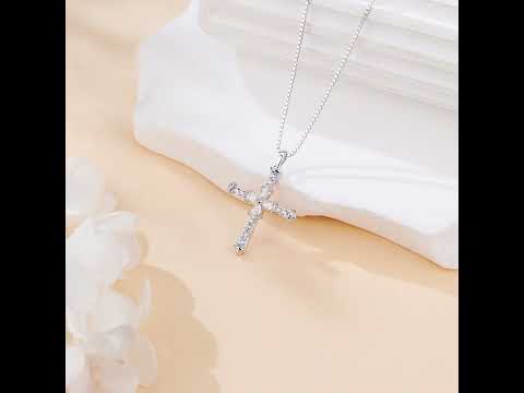 ✨ 925 Sterling Silver Elegant Silver Cross Necklace with Sparkling Moissanite Accents – Timeless Christian Faith Symbol