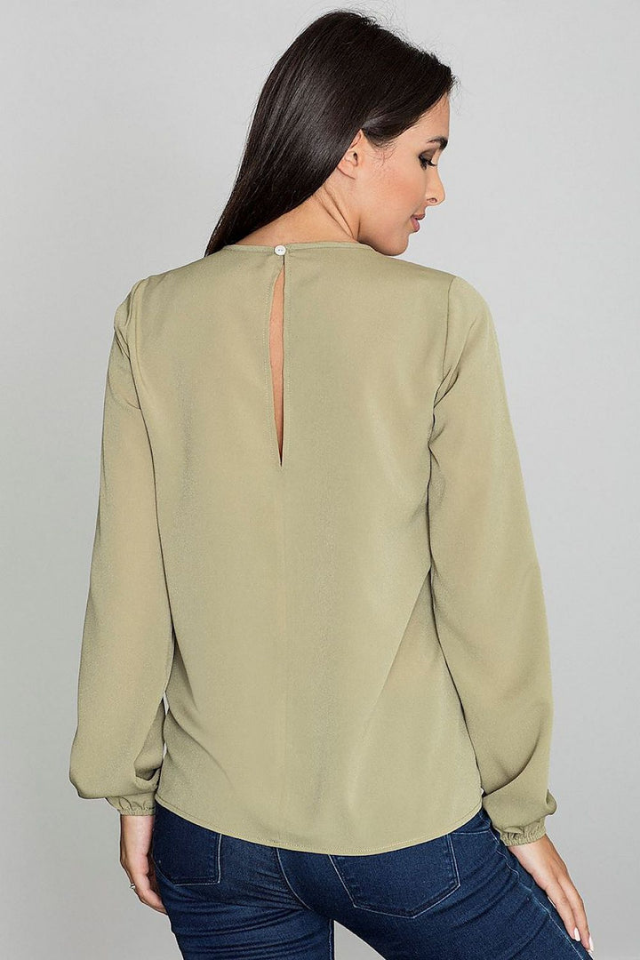 Blusa Con Un Interesante Estampado En El Escote Figl