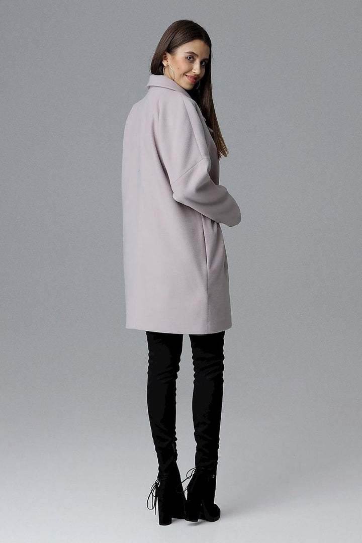 Loose-fitting coat with kimono sleeves Figl