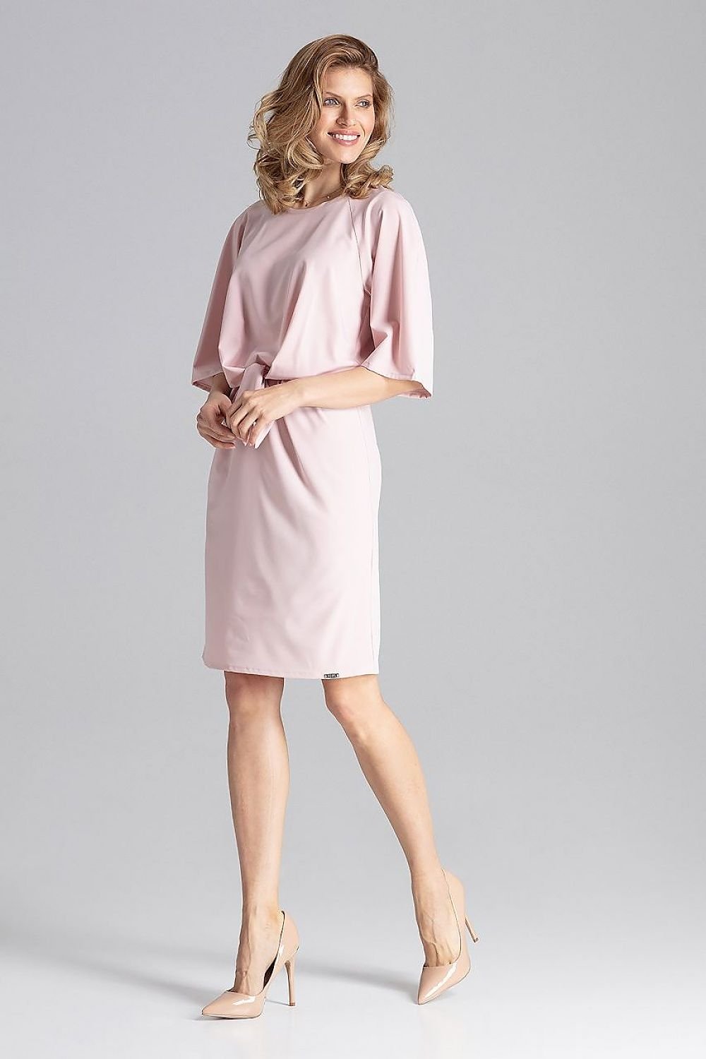 Delicate knee-length  Daydress  Figl