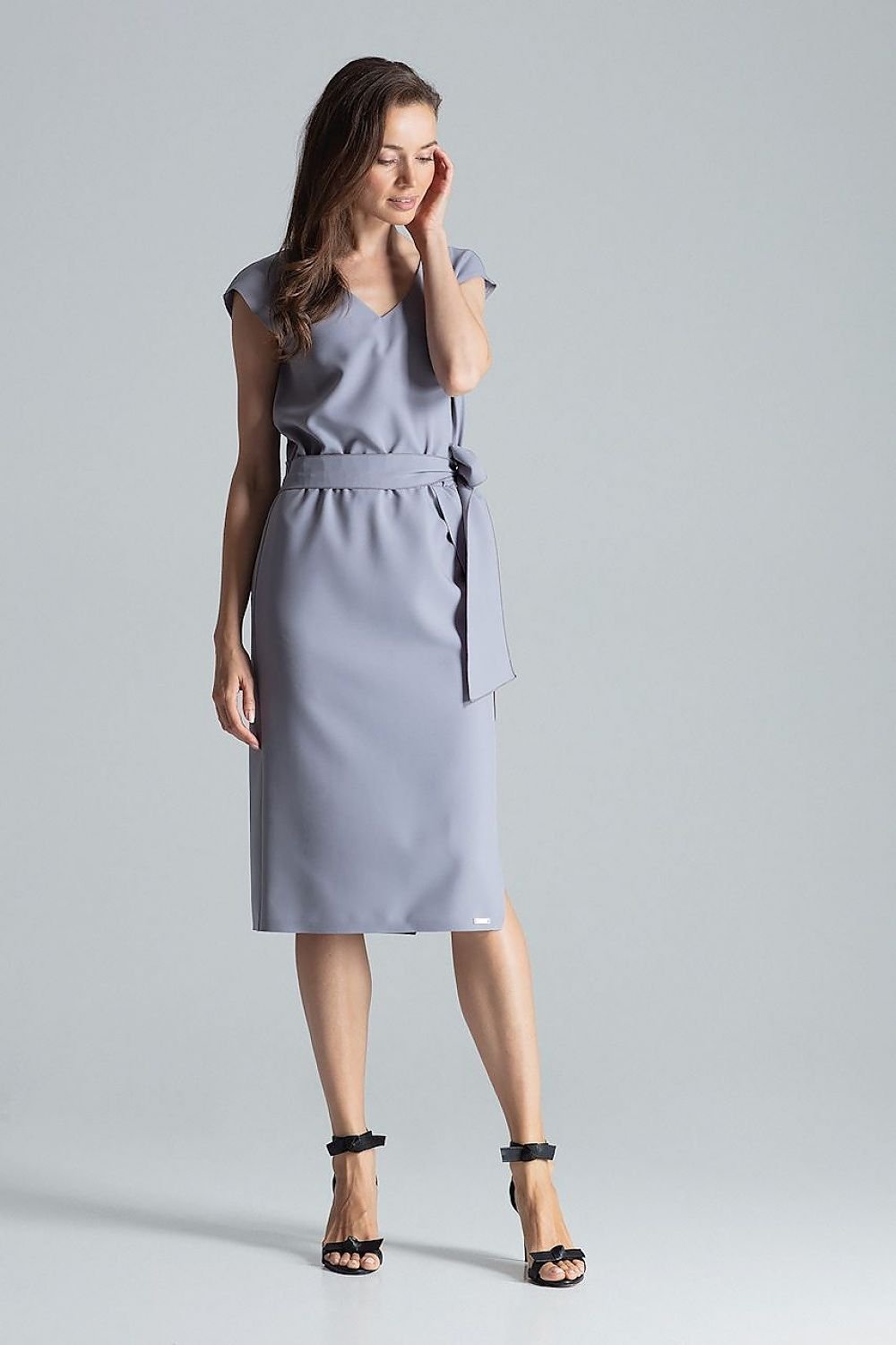 Daydress midi  with a v-neck Figl