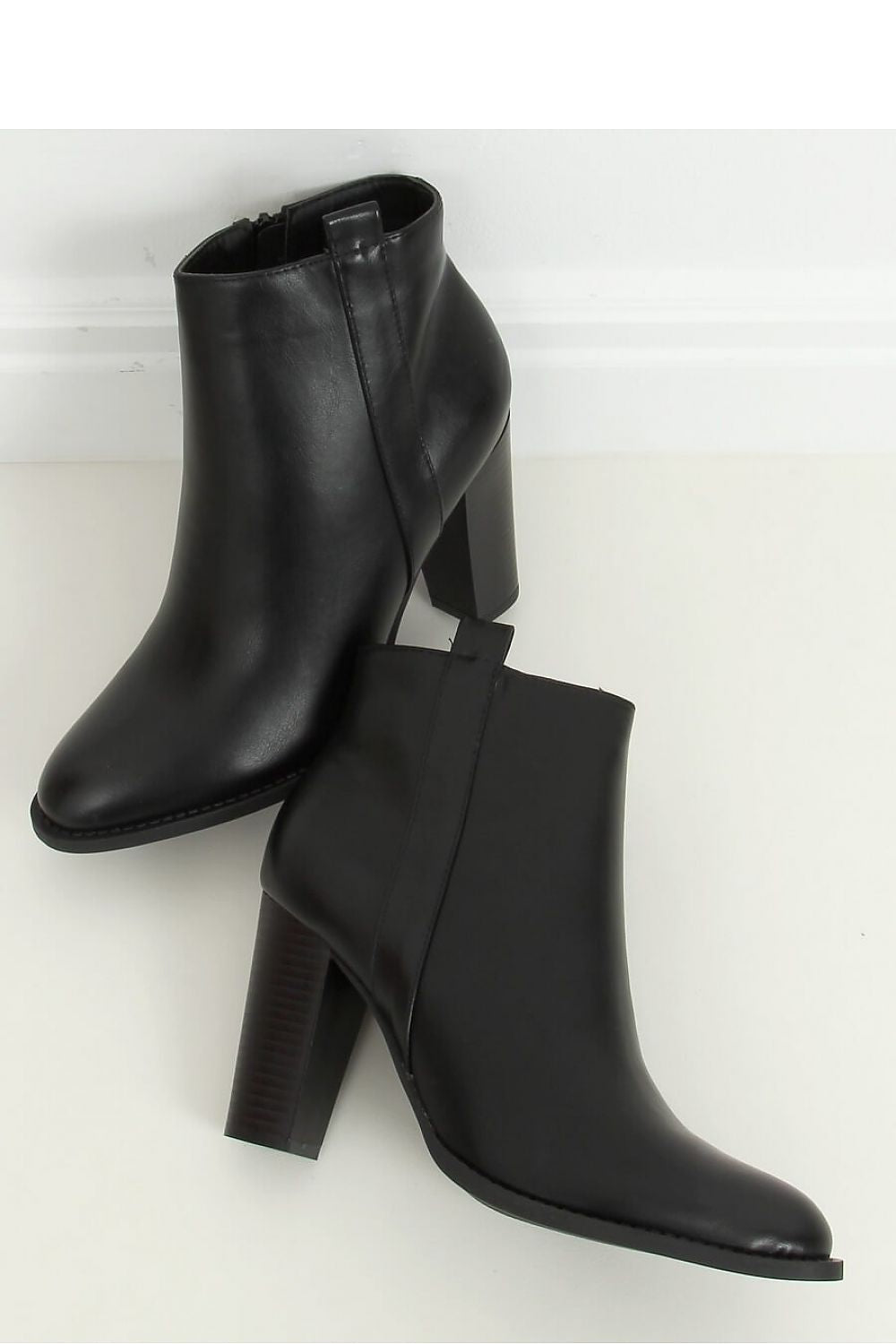 Heel boots  Inello