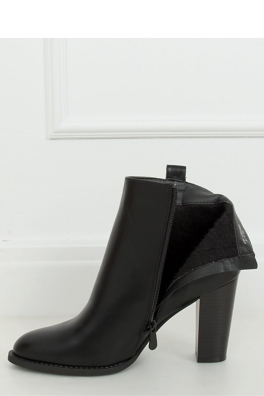 Heel boots  Inello