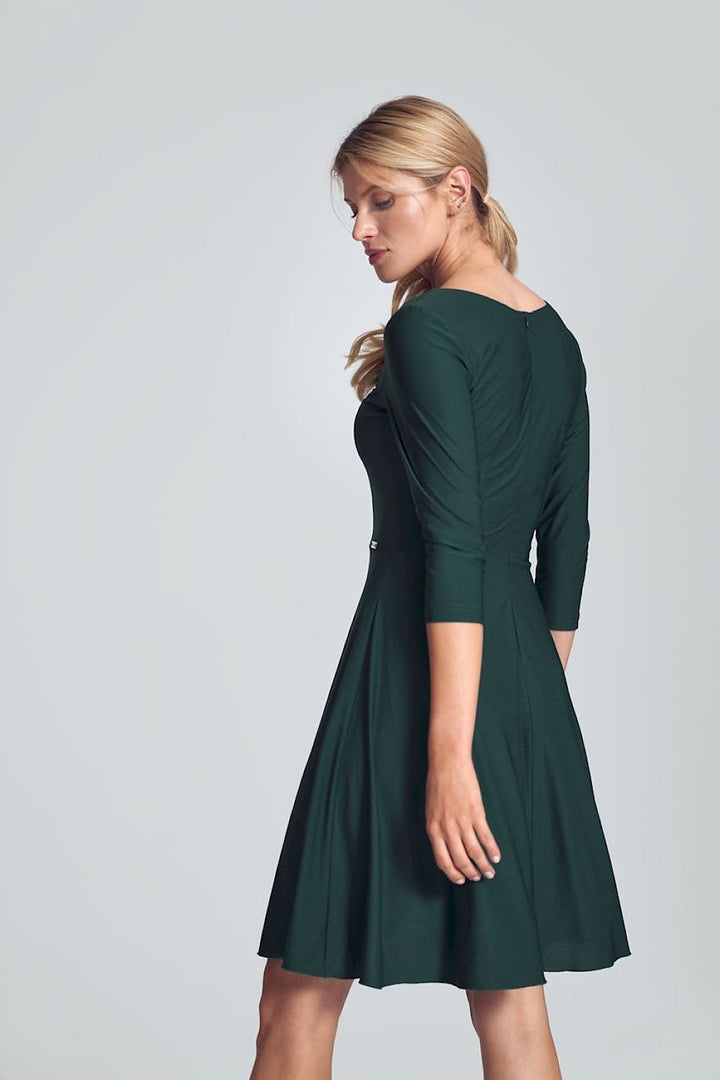 Robe de cocktail mi-longue noire Figl