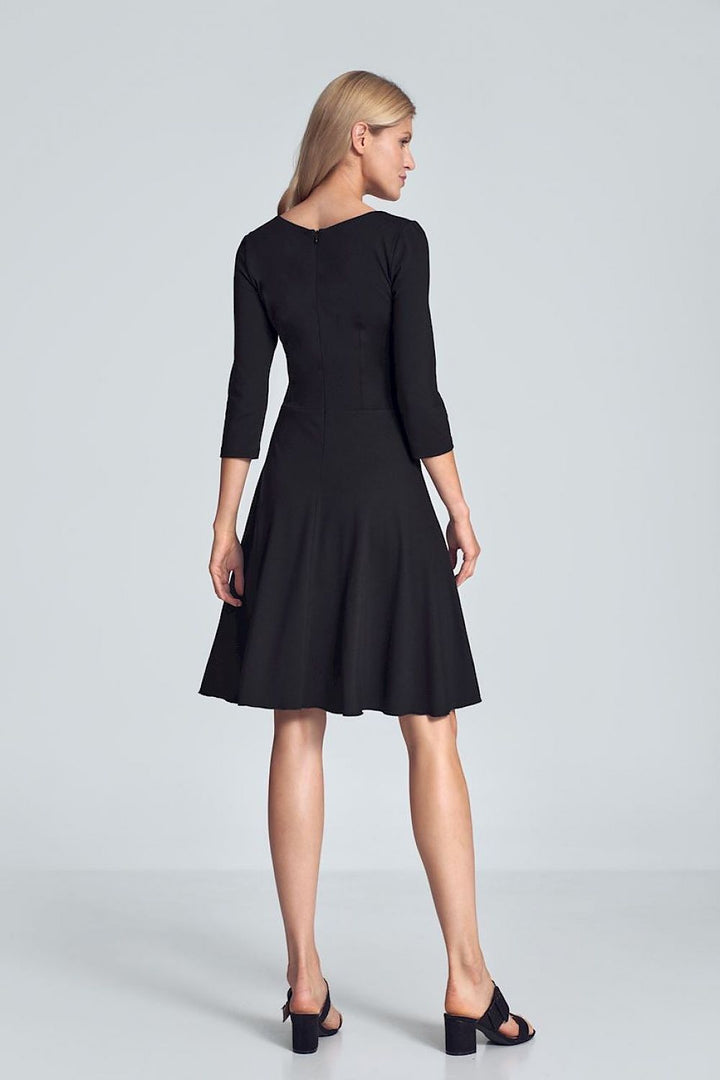 Robe de cocktail mi-longue noire Figl