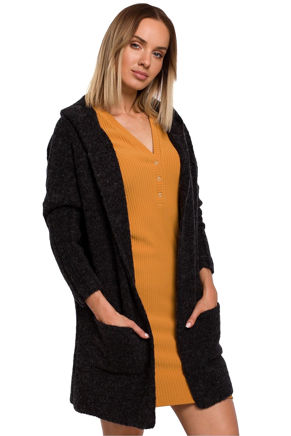 Exceptionally warm oversize cardigan  Moe