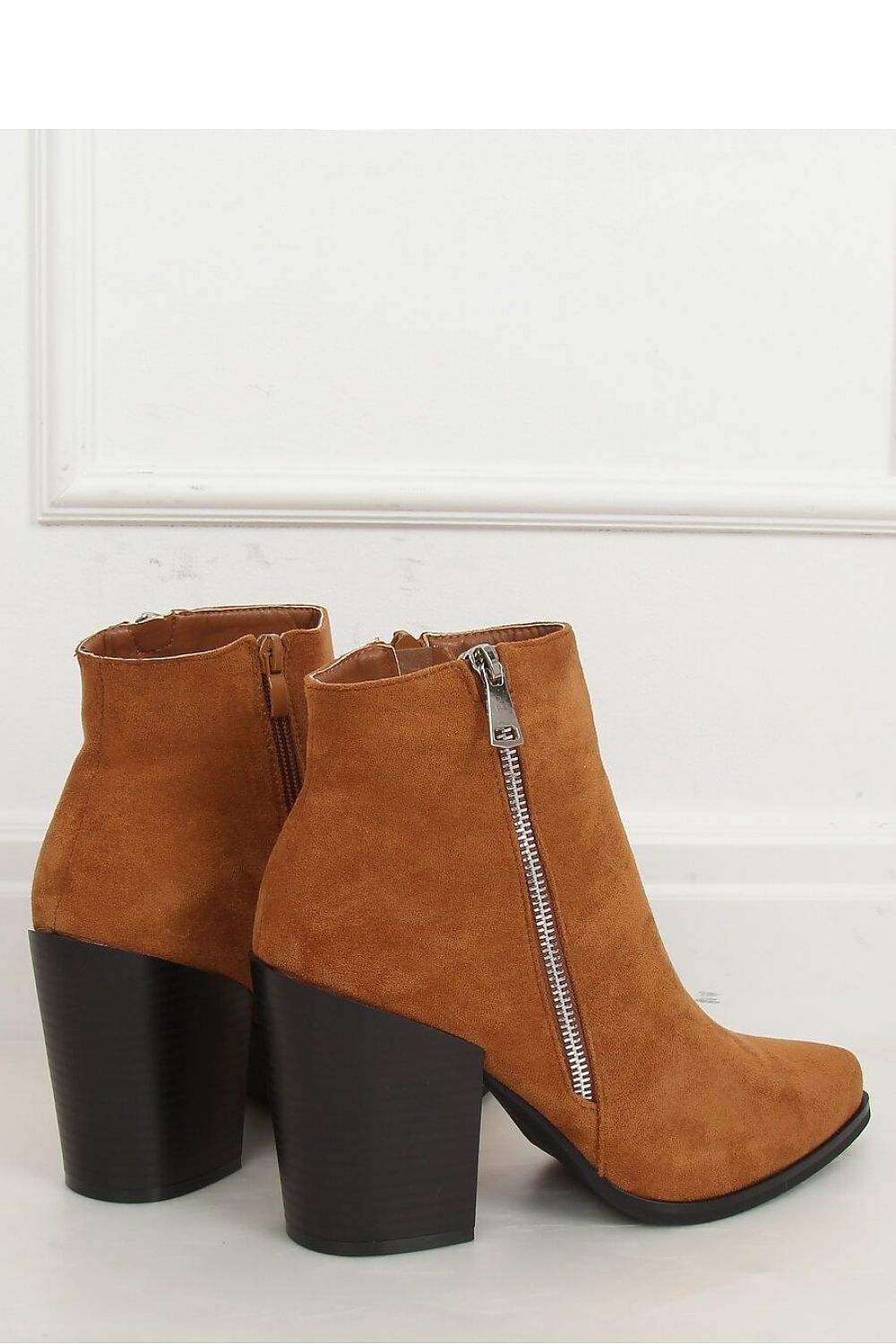 Heel boots Inello