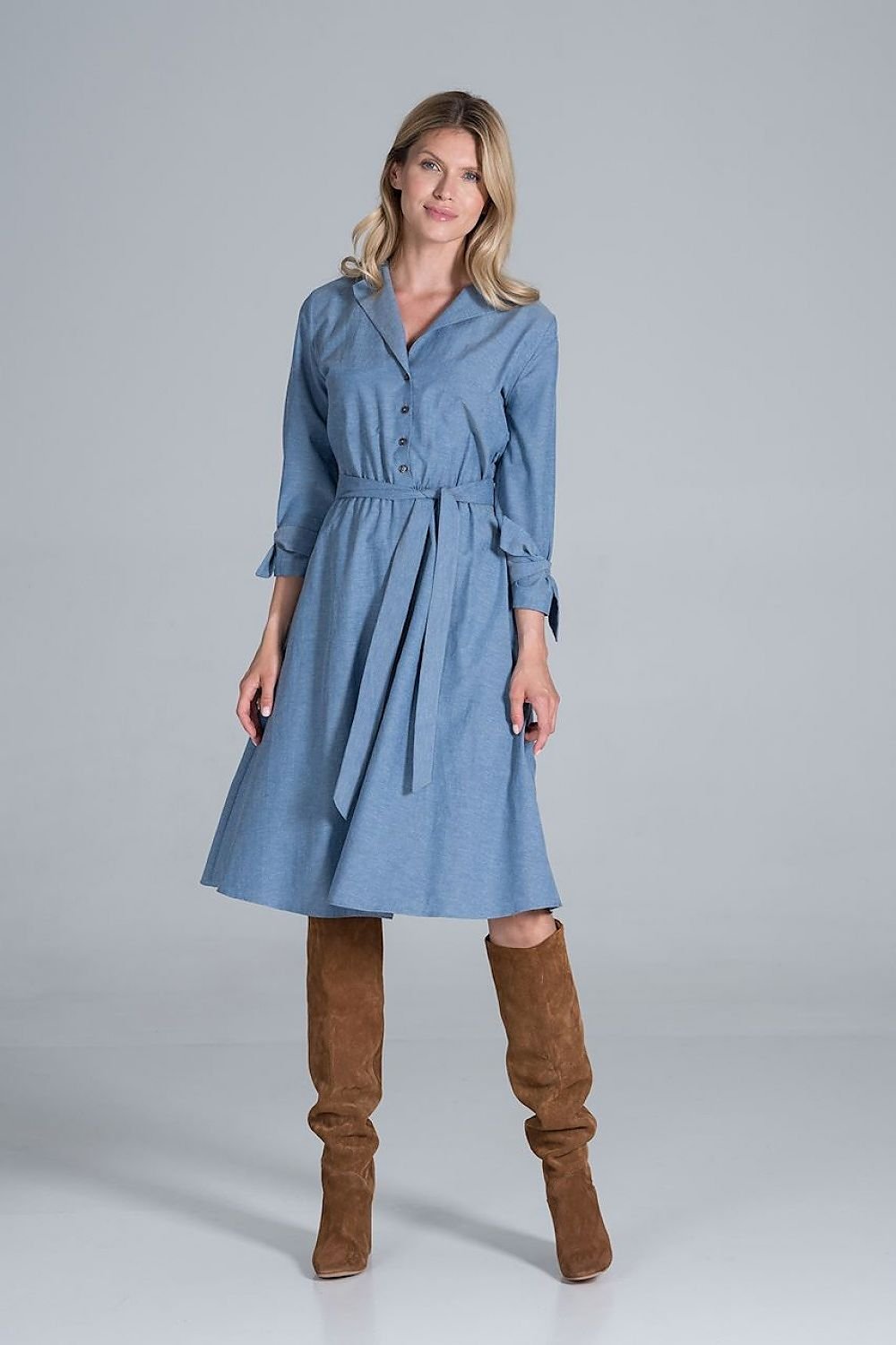 Midi Daydress with a jacket-style v-neck collar  Figl