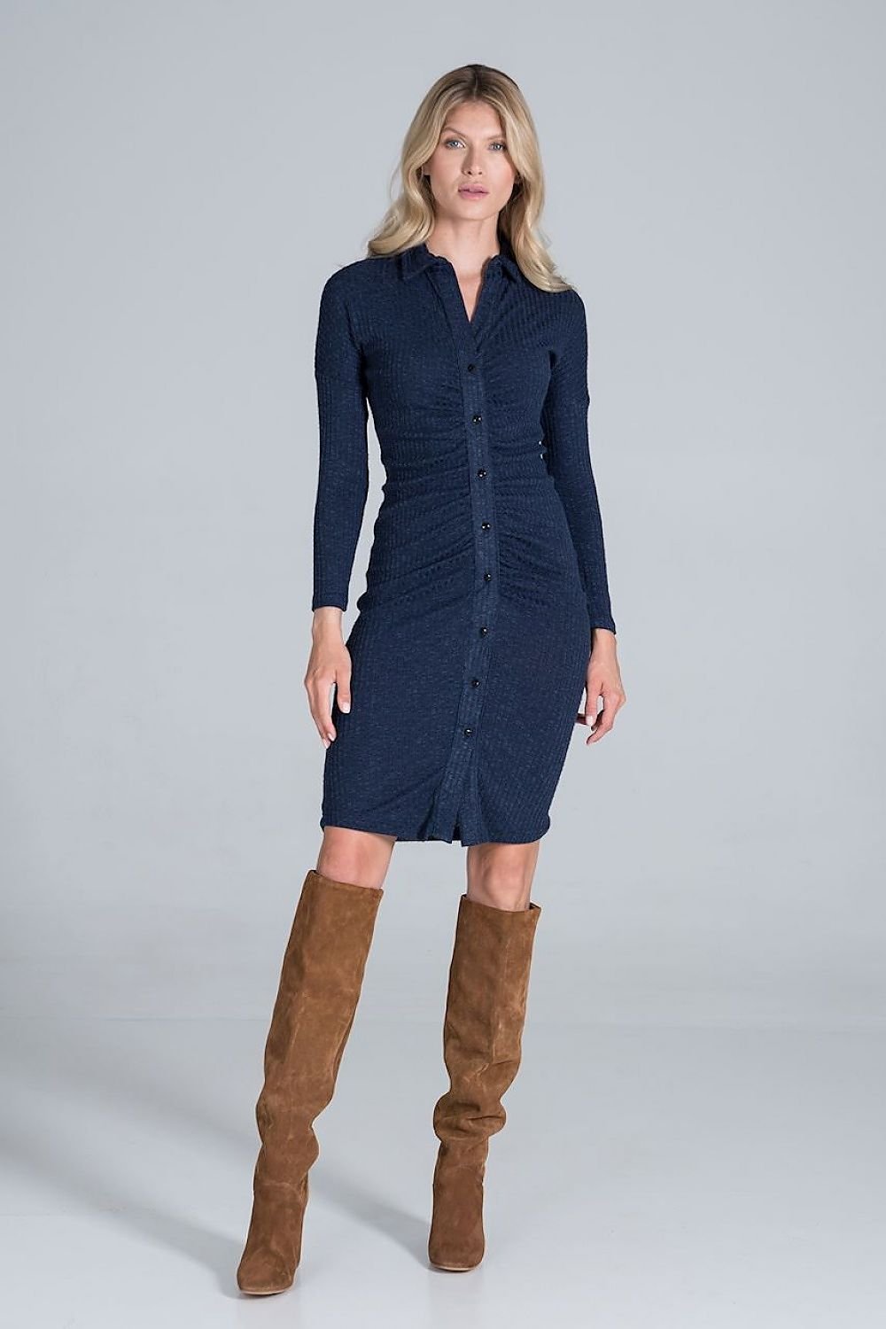 Midi  Daydress with a collar in a flowing ribbed knit Figl