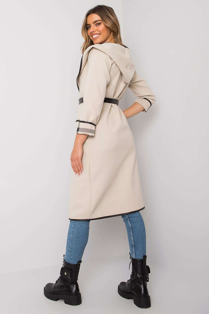 women's unbuttoned Coat