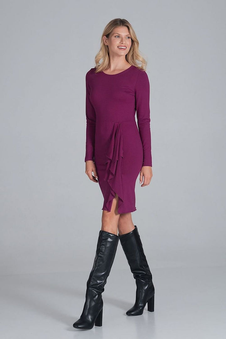 Cocktail dress with long sleeves and a half round neckline Figl