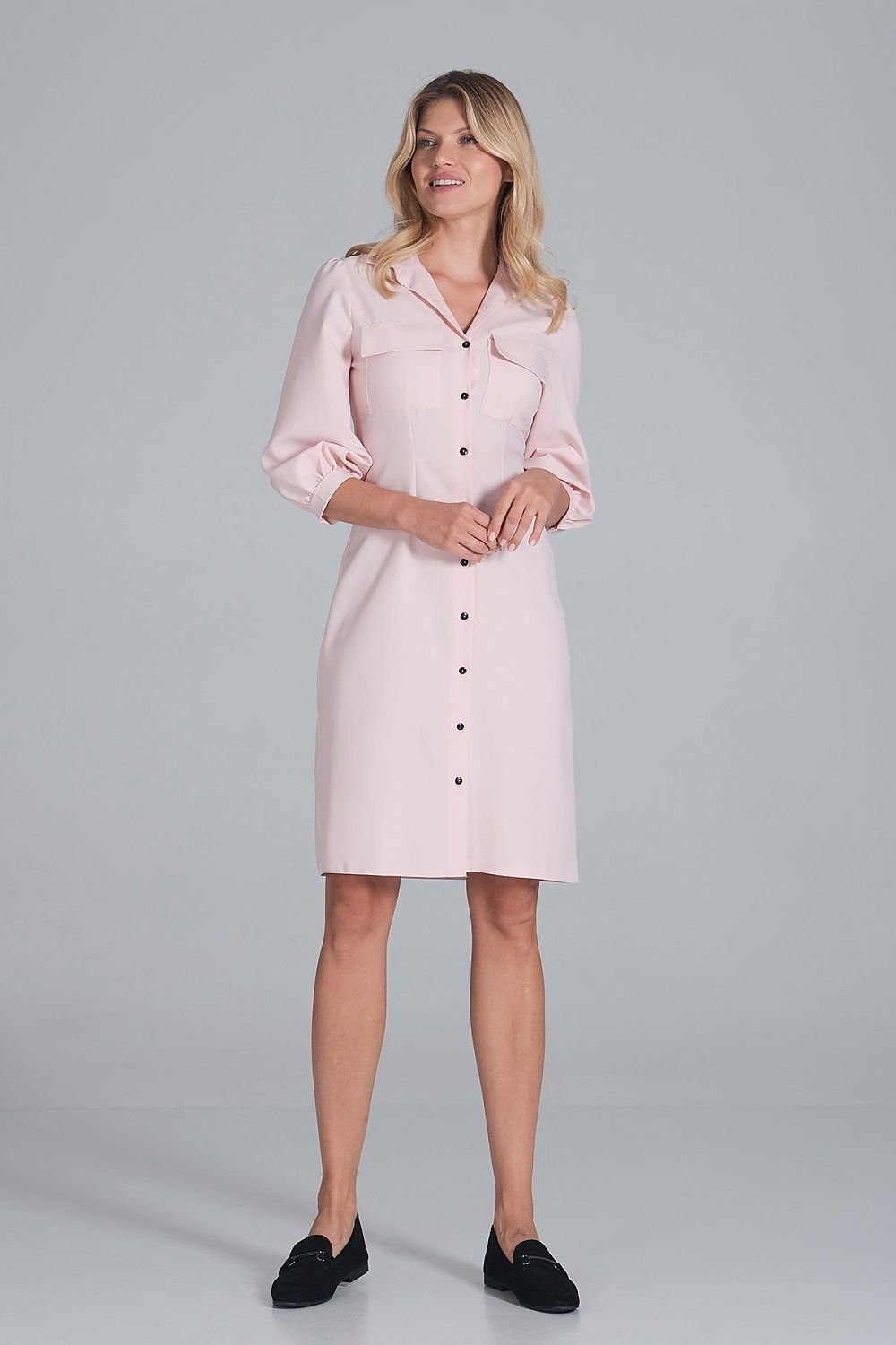 Midi shirt dress, slightly waisted with a collar Figl