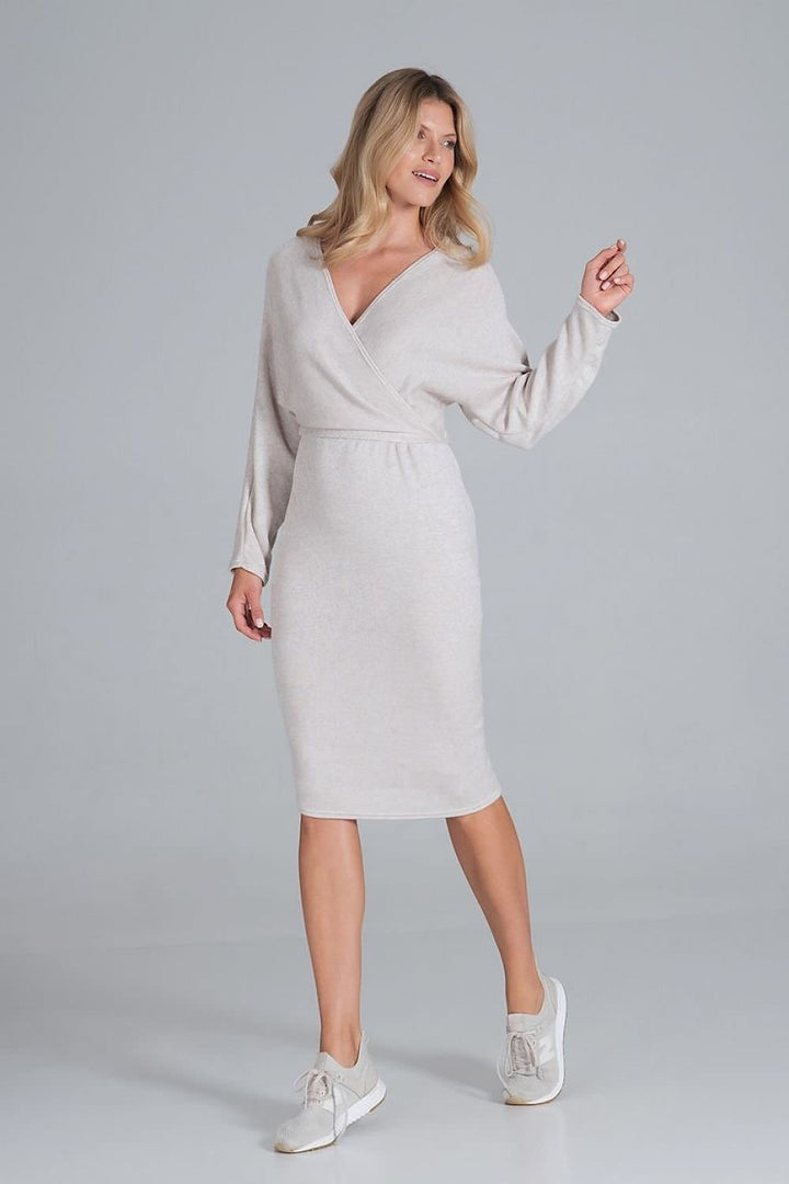 Robe midi chaude en maille d'hiver, encolure enveloppe Figl