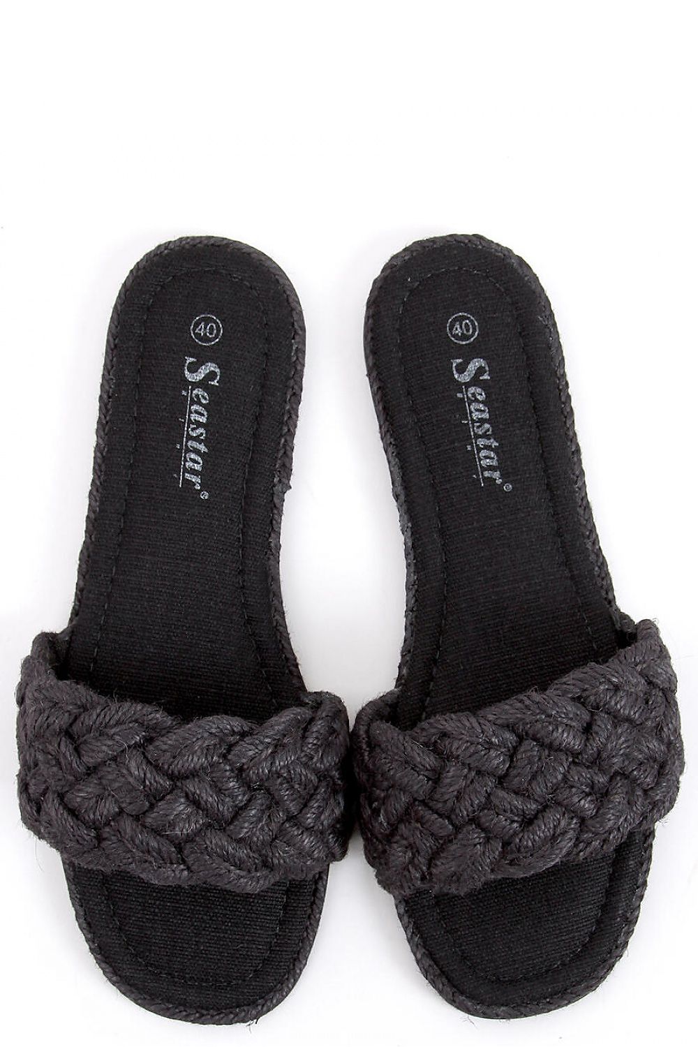 Women's flip-flops on a flat sole