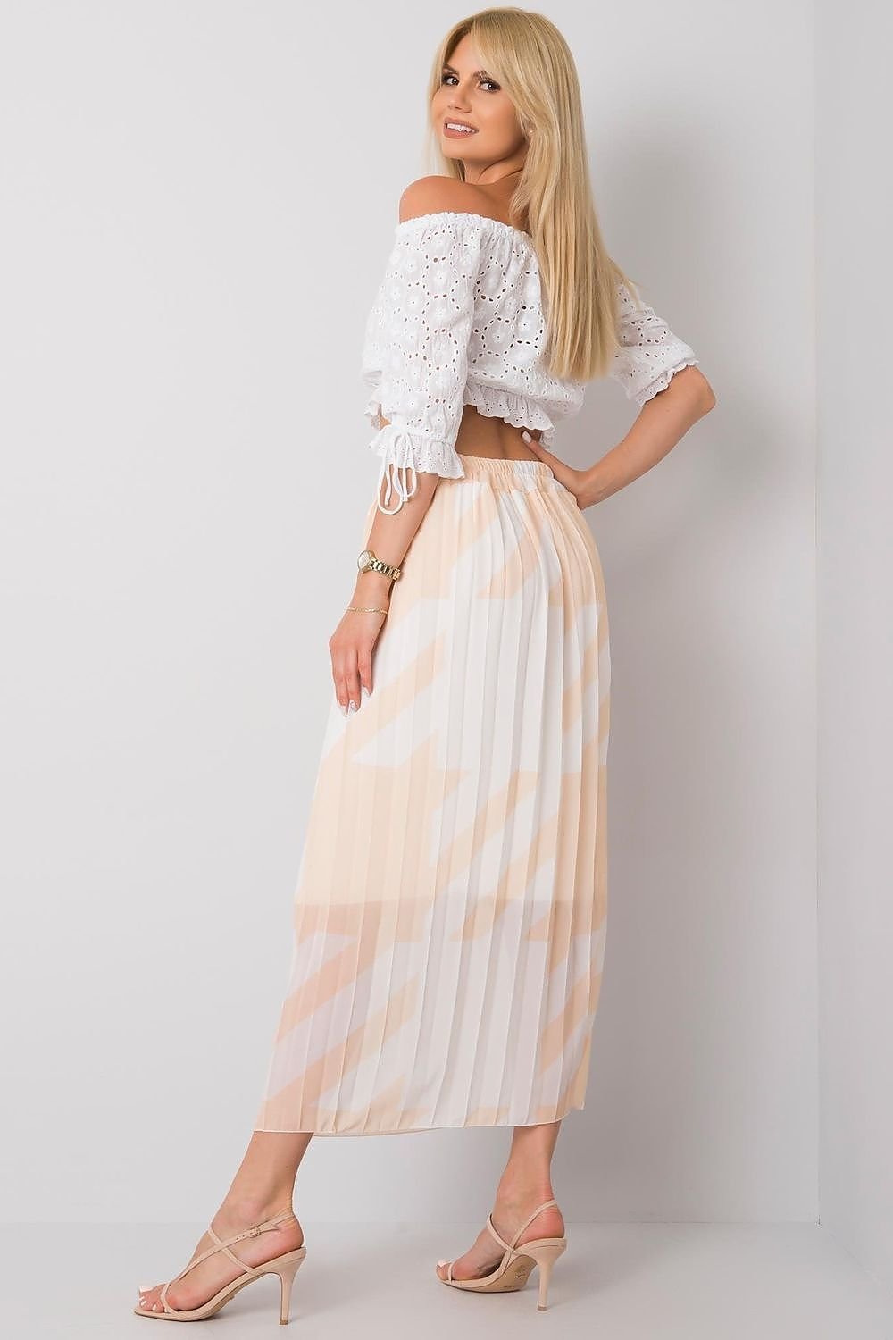 Pleated Skirt With An Elastic Waistband Italy Moda